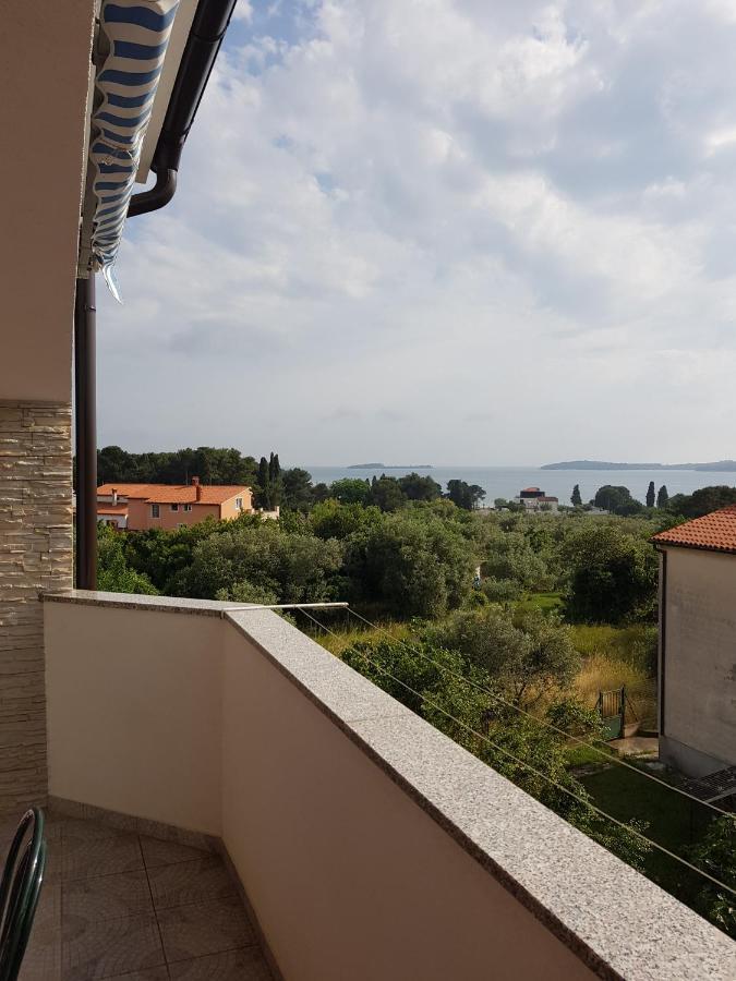 Apartmani Krajnovic Fažana Exterior foto