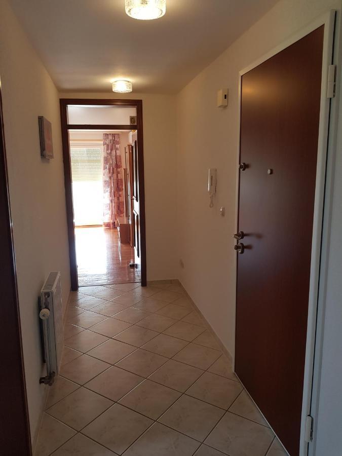 Apartmani Krajnovic Fažana Exterior foto