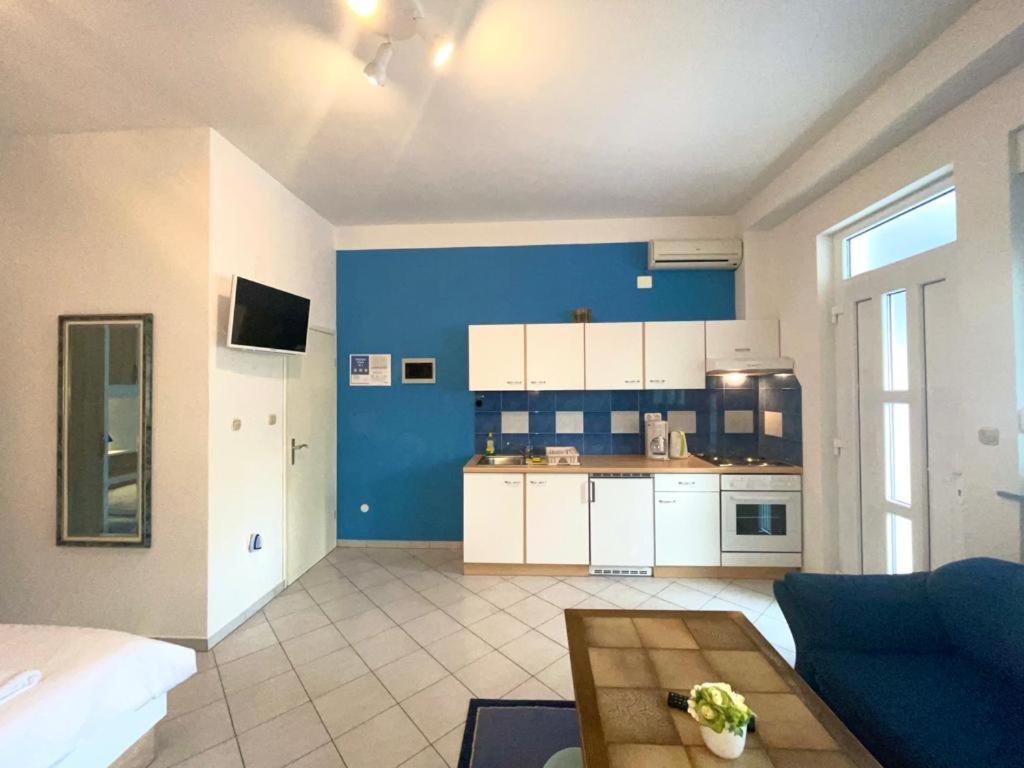 Apartmani Krajnovic Fažana Exterior foto