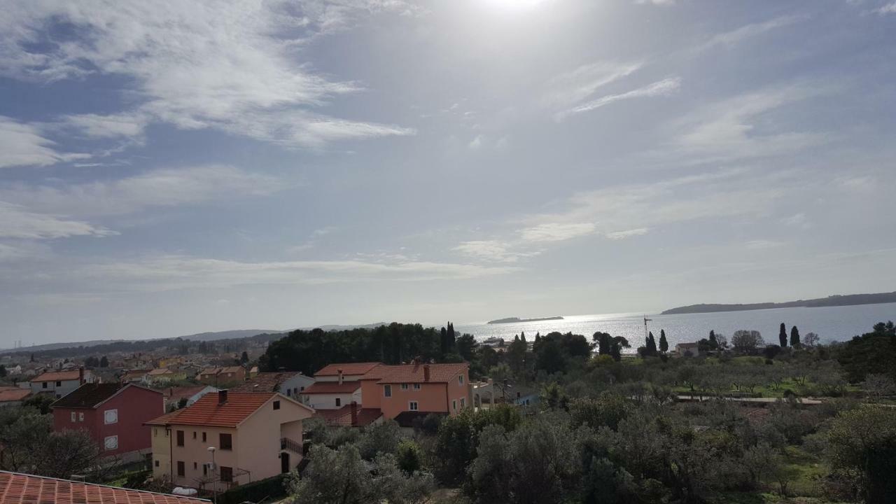 Apartmani Krajnovic Fažana Exterior foto